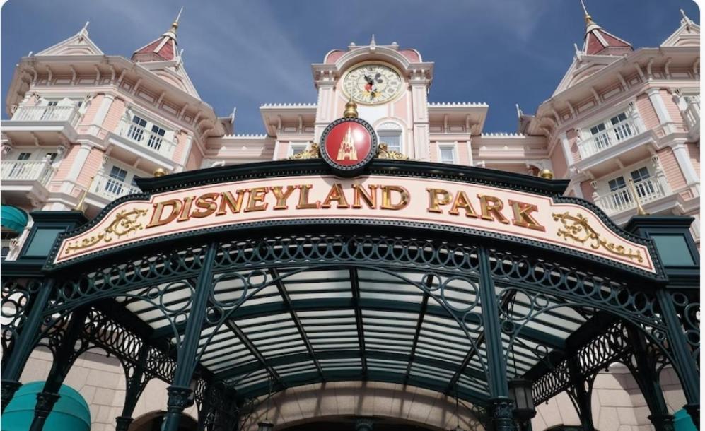 L'Escapade Enchantee Paris-Disneyland Noisy-le-Grand Esterno foto